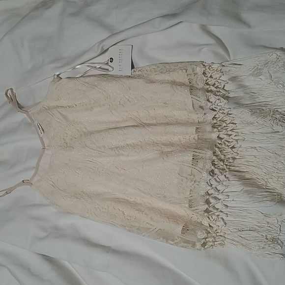 Lace Tank w/ fringe bottom NEW sz Small Blu Pepper - Picture 8 of 16